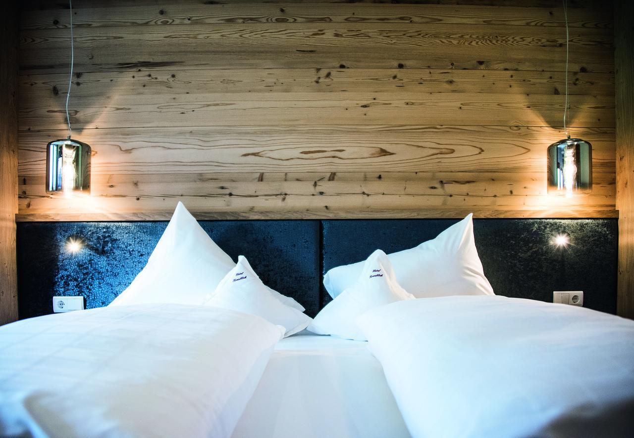 Hotel Kronblick Киенес Екстериор снимка